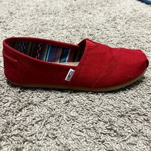 TOMS- Size 7.5- Brand New without tag.